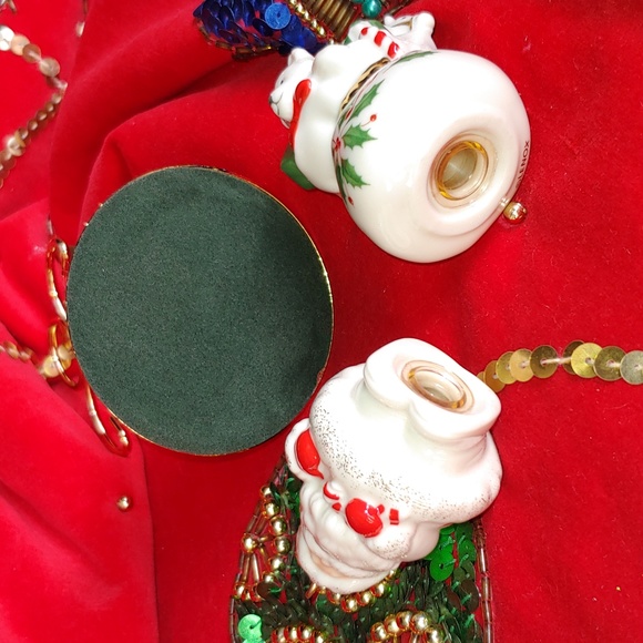 🎅LENOX Santa Claus Salt & Pepper Shaker with Brass Stand - Picture 6 of 10